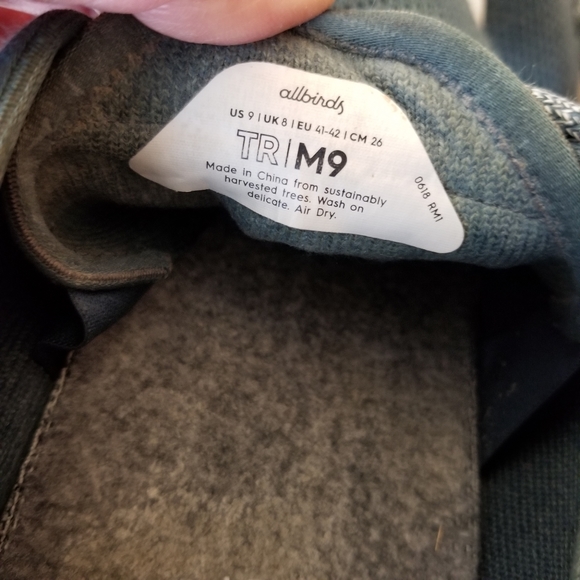 Allbirds Tree Runners Sneakers - Picture 7 of 8